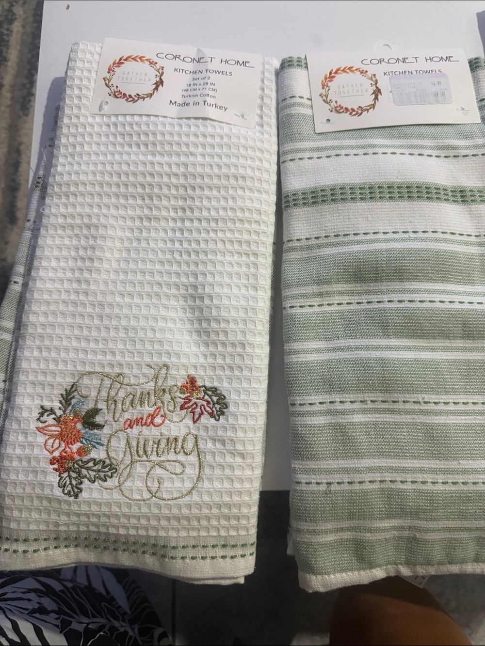 Fall Green & White Kitchen Towel Sets 2 sets of 2 per Pack